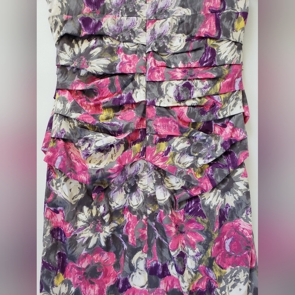 Suzi Chin Floral Print Ruched Sheath Dress - Picture 3 of 9